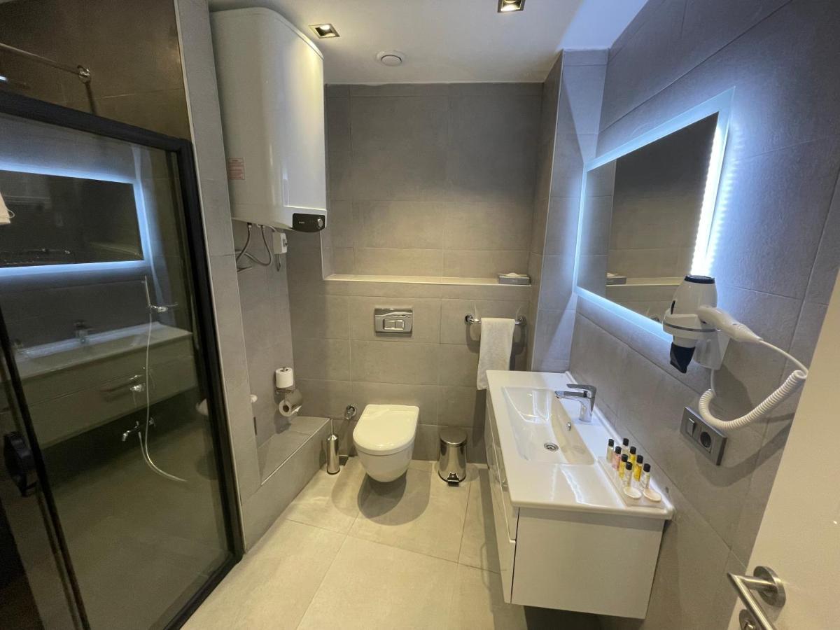 Feri Suites Istanbul Exterior photo