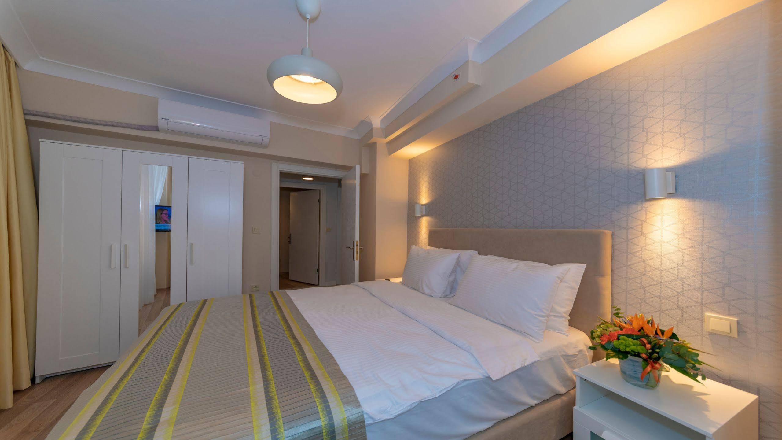 Feri Suites Istanbul Exterior photo